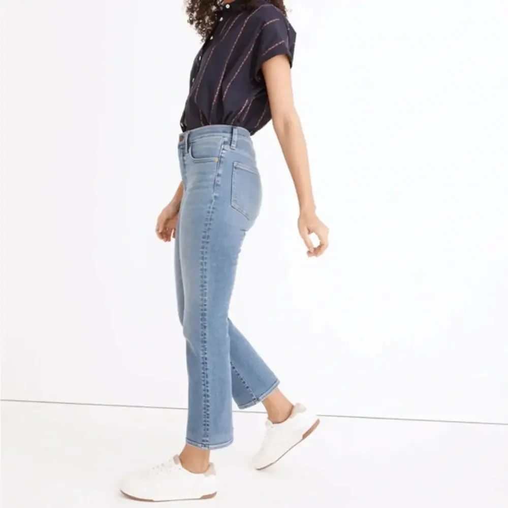 MADEWELL Cali Demi-Boot Jeans in Dorrance Wash: Kick Out Crop - Picture 10 of 10